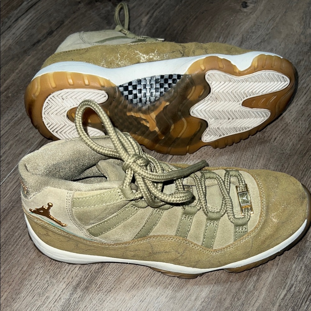 Size 8-Jordan 11 Retro ‘Olive Lux’ Women’s